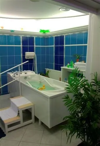 Hotel Ruze Karlovy Vary 4*,  Repubblica Ceca